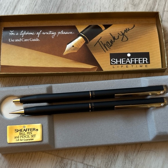 Vintage Sheaffer Black with Gold Trim Ballpoint Pen and Pencil Set NEW - Picture 1 of 6
